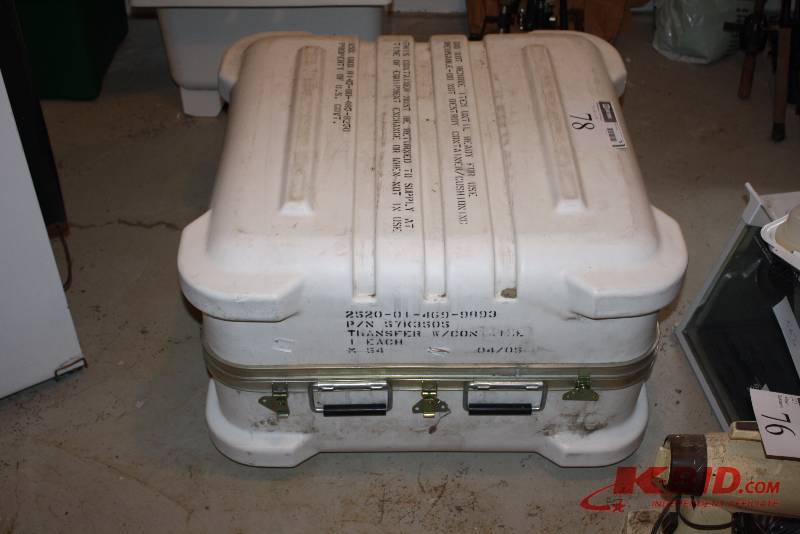 Pressurized Container wHandles & Clasps.