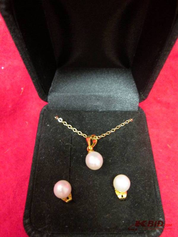 Fresh water pearls...