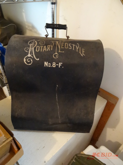 lot 42 image: Rotary Neostyle