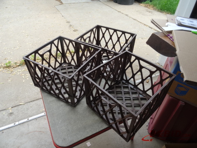 lot 103 image: Stack Crates