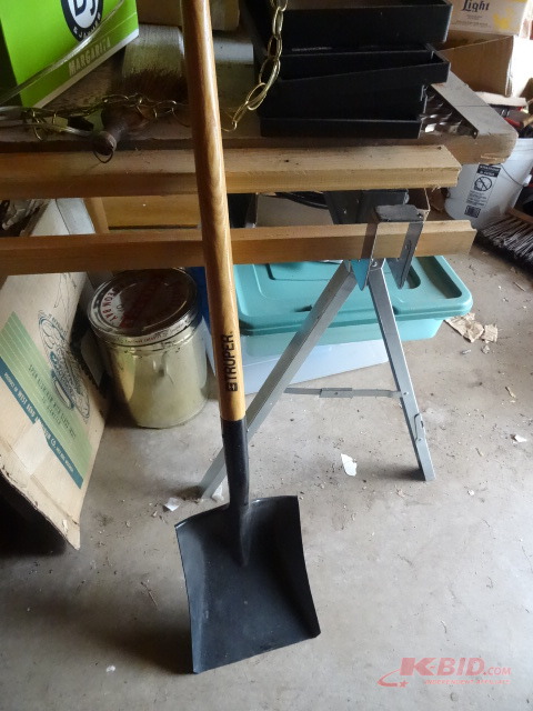 lot 159 image: Square Shovel