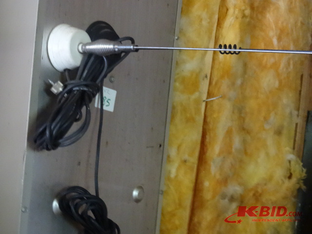 lot 185 image: CB Antennas