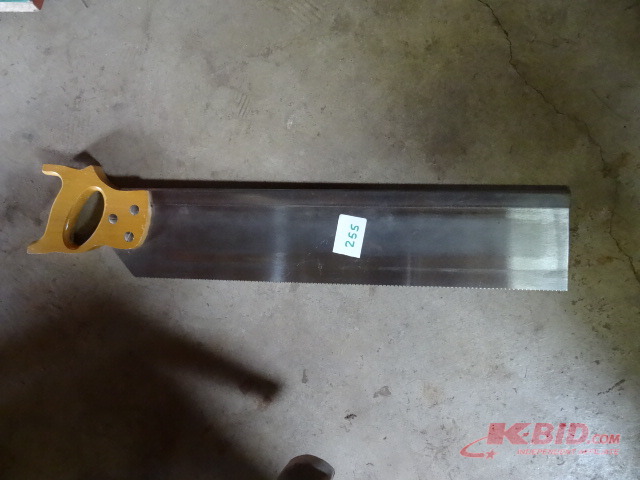 lot 255 image: Saws