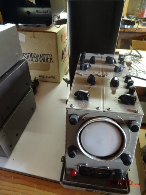 lot 282 image: Oscilloscope