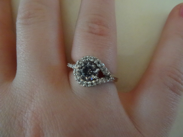 Ladies Engagement Ring