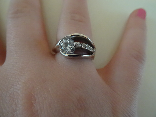 Ladies Engagement Ring