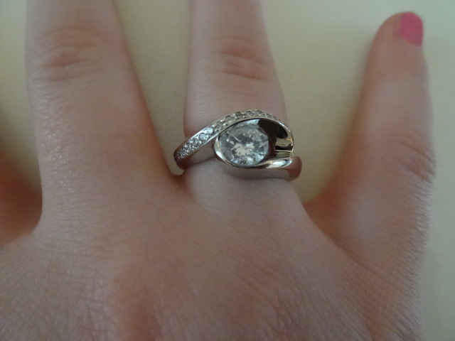 Ladies Engagement Ring