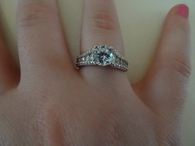 Ladies Engagement Ring