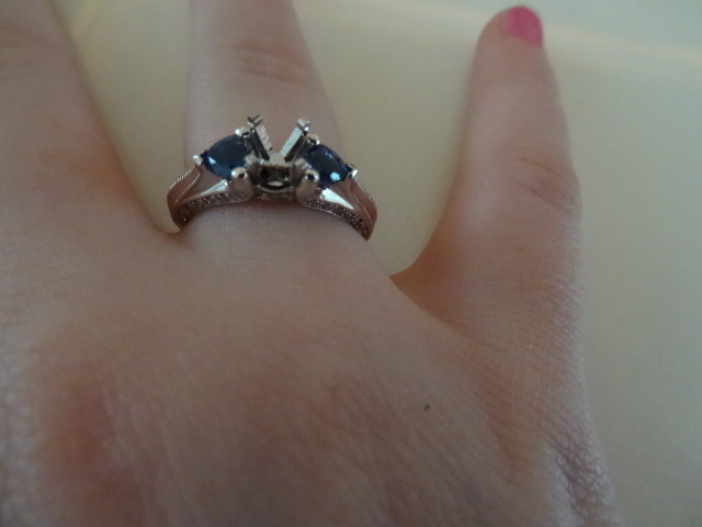 Ladies Engagement Ring