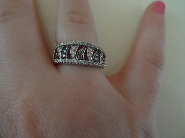 Fashion Ring