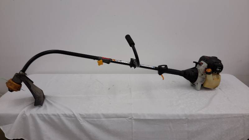 lot 39 image: yard trimmer