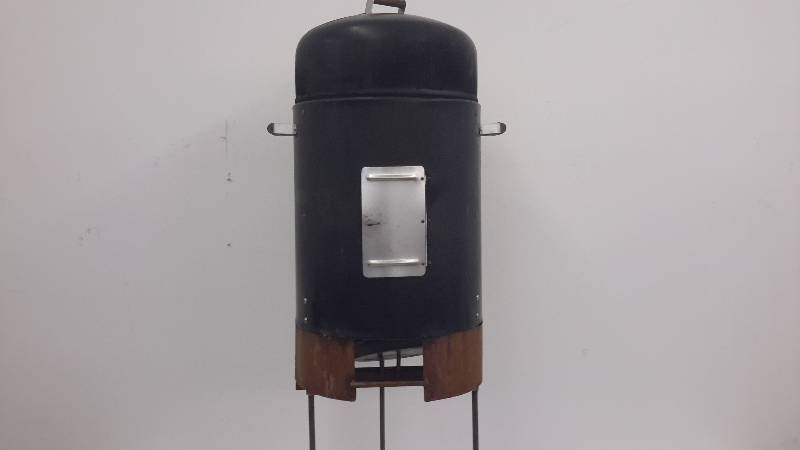 lot 73 image: smoker