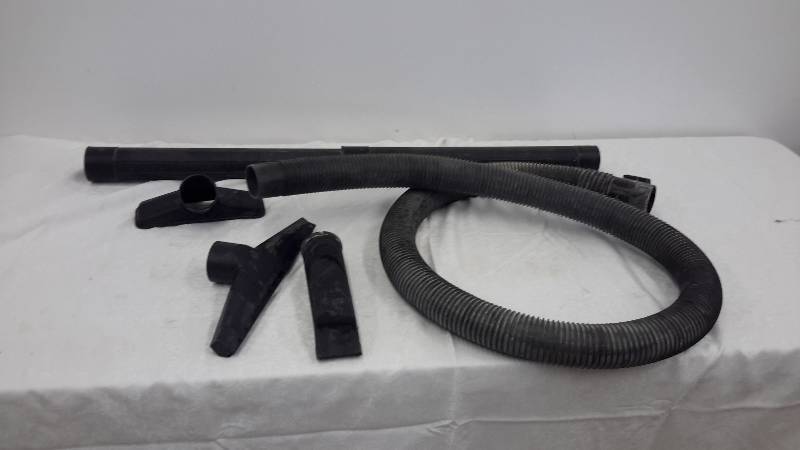 lot 124 image: shop vac accessories