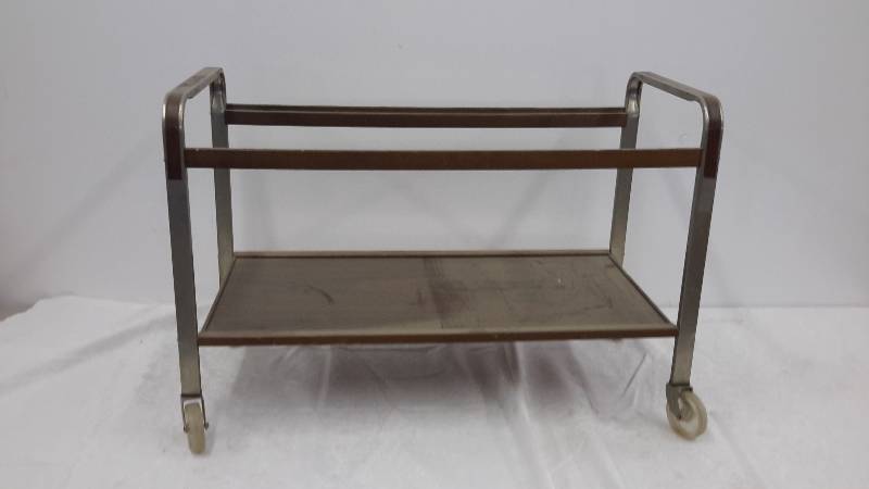 lot 128 image: cart