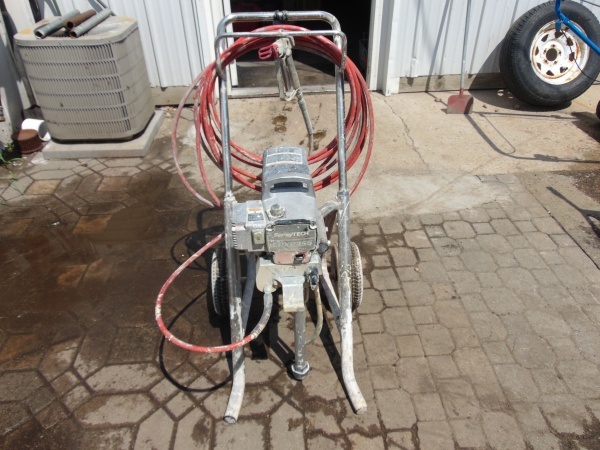 lot 8 image: SprayTech EPX 2355 Airless Paint Sprayer