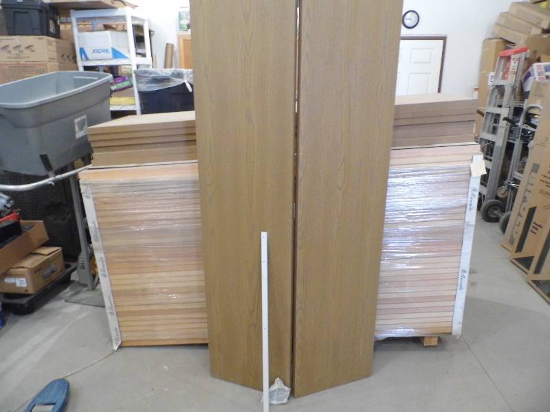 30 - 36 Masonite Bi-Fold Doors