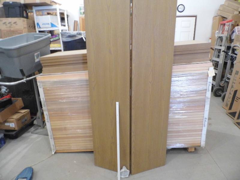 30 - 36 Masonite Bi-Fold Doors