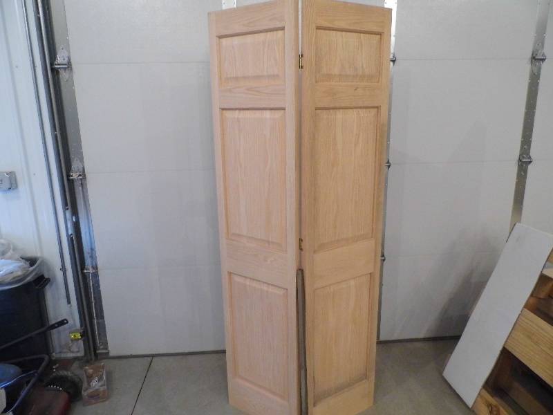 30 - 36 Solid Core Oak  Bi-Fold Doors