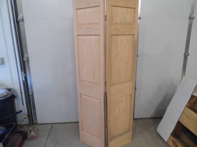 30 - 36 Solid Core Oak  Bi-Fold Doors
