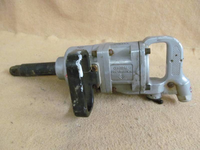 lot 147 image: Impact Wrench