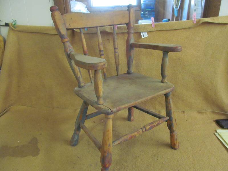 lot 156 image: Vintage Chair