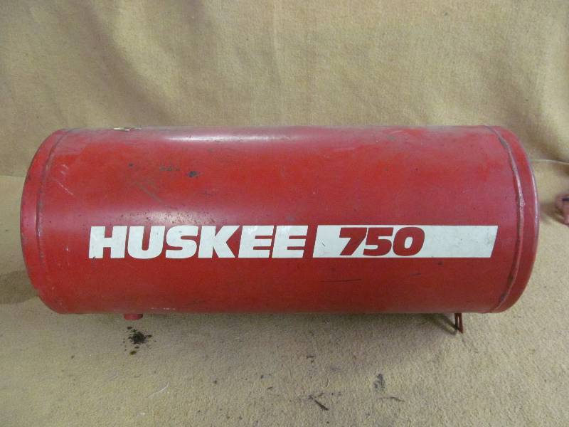 lot 167 image: Air Tank