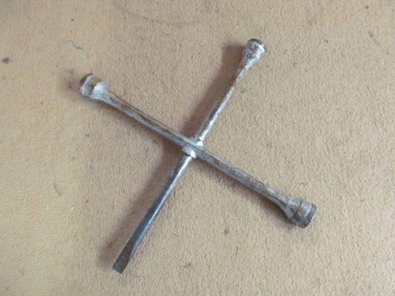 lot 216 image: Wrench