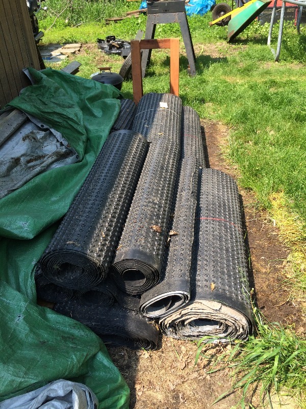 lot 26 image: Foundation water sealing materials Lot of (11) rolls
