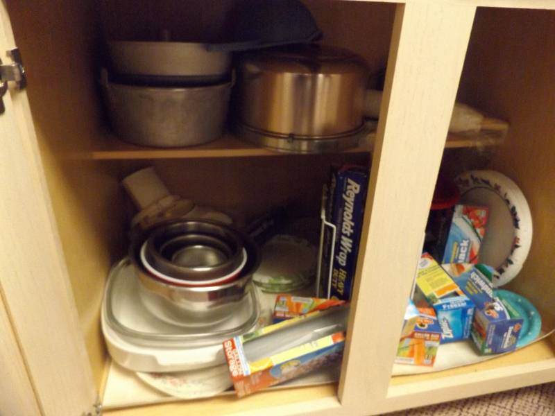 lot 85 image: Waffle maker, baking pans, rolling ...