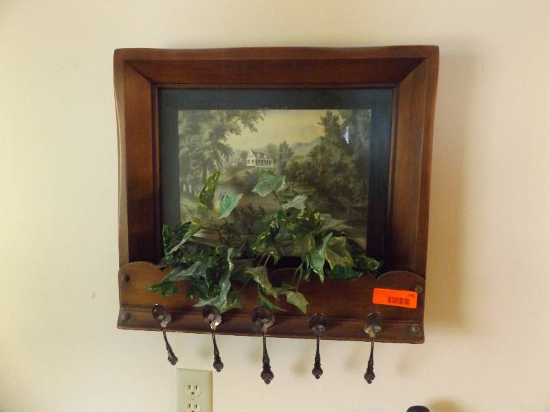 lot 136 image: Old picture Spoon Holder