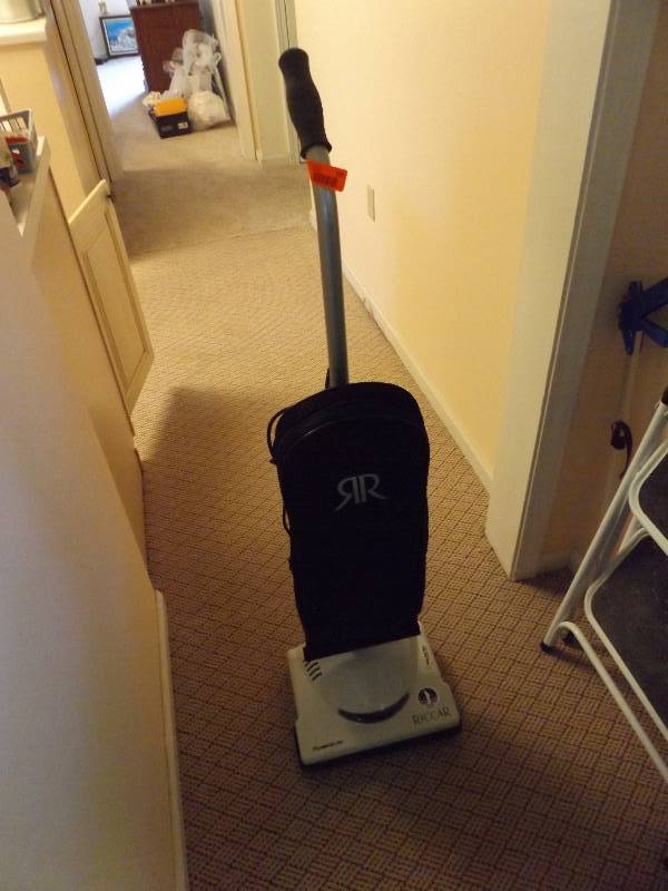 lot 135 image: Riccar Vacuum Cleaner