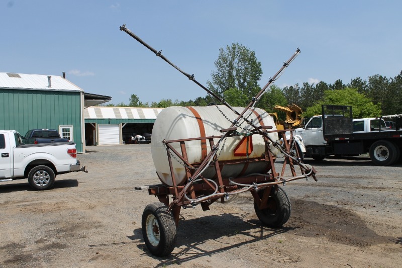 lot 11 image: TankSprayer Combo