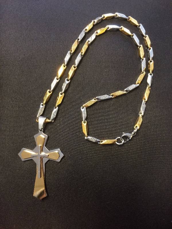 Mens 2-tone Cross Necklace