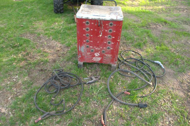 lot 13 image: FORNEY WELDER