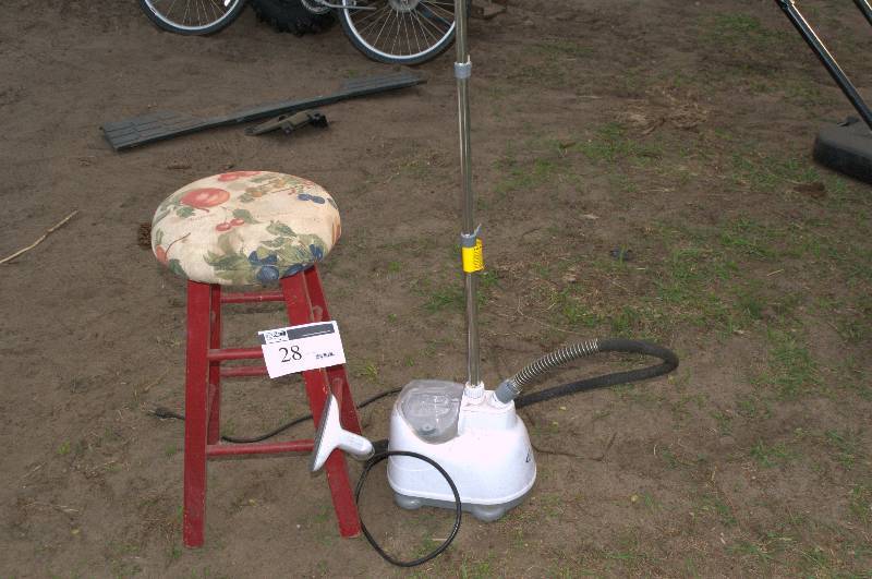 lot 28 image: 2 PIECES CINTAINING AND BAR STOOL AND AND CLOTHING STEAMER.