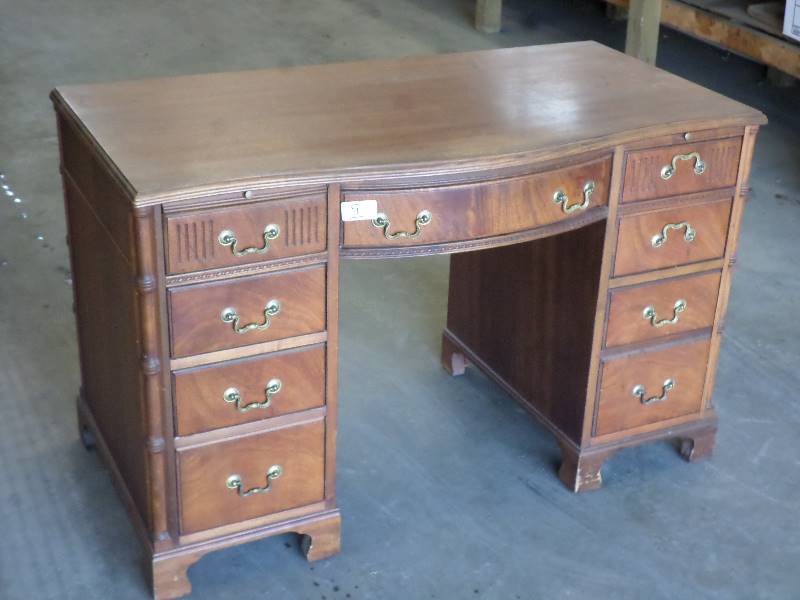 Vintage 9-Drawer Wooden Dresser...
