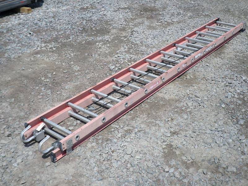 Werner Commercial Fiberglass 24ft E...