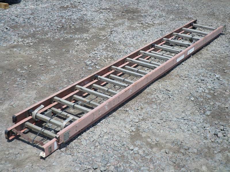 Werner Commercial Fiberglass 24ft E...