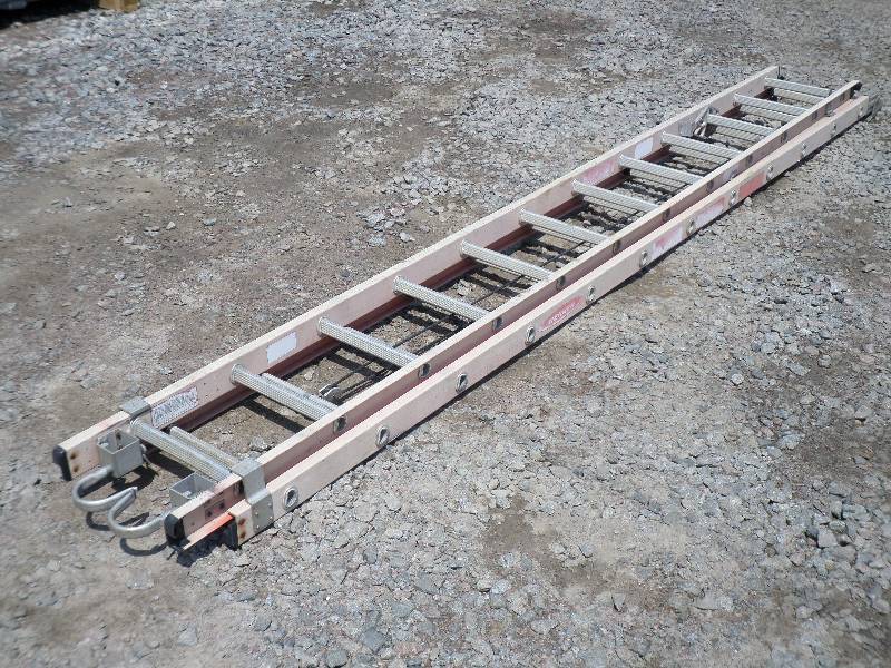 Werner Commercial Fiberglass 24ft E...
