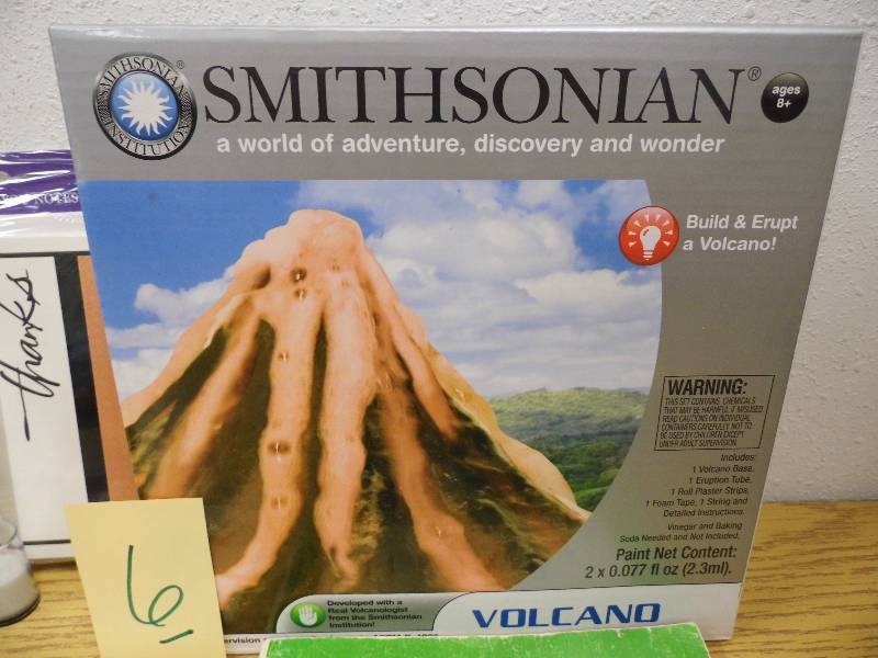 lot 6 image: Volcano Kit