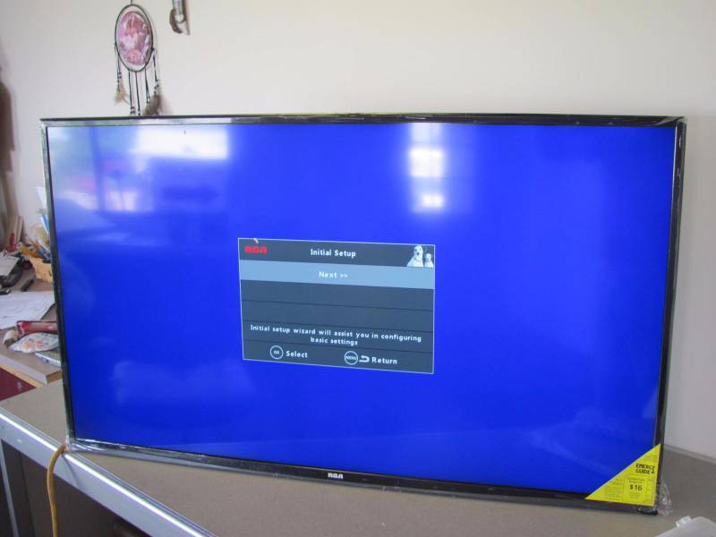 lot 4 image: RCA 50 1080p LED TV