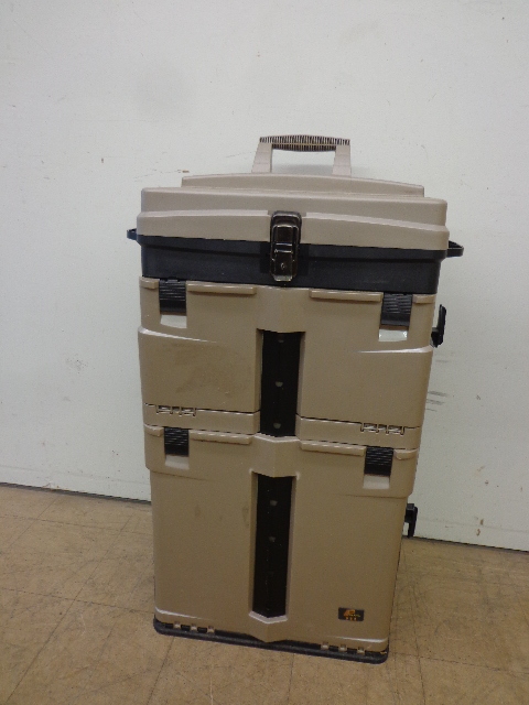 Portable toolbox