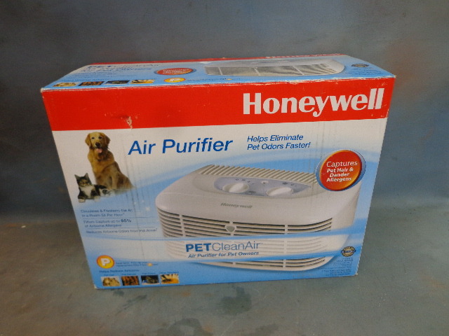 Pet air purifier