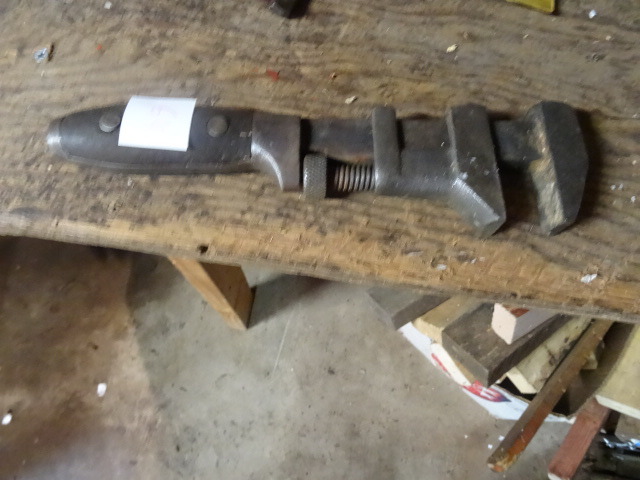 Pipe Wrench