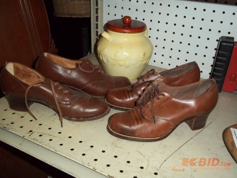 2 pair of vintage womens shoes and dcor jar