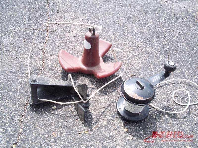 Boat Anchor winch, anchor and mount