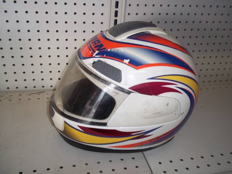 lot 13 image: Helmet with face shield , Large