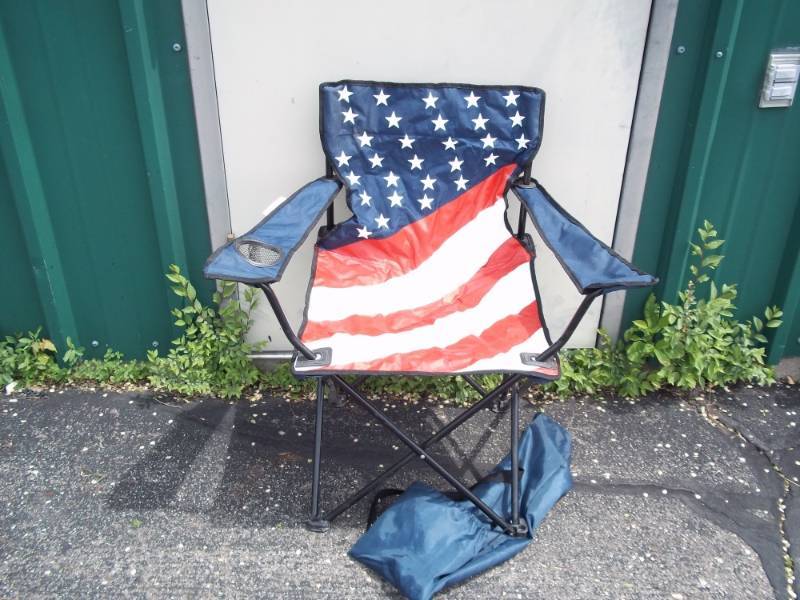 lot 23 image: Flag Folding Chair with case