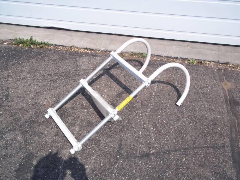 lot 30 image: Boat ladder