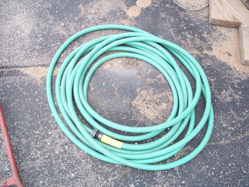 lot 46 image: Garden hose